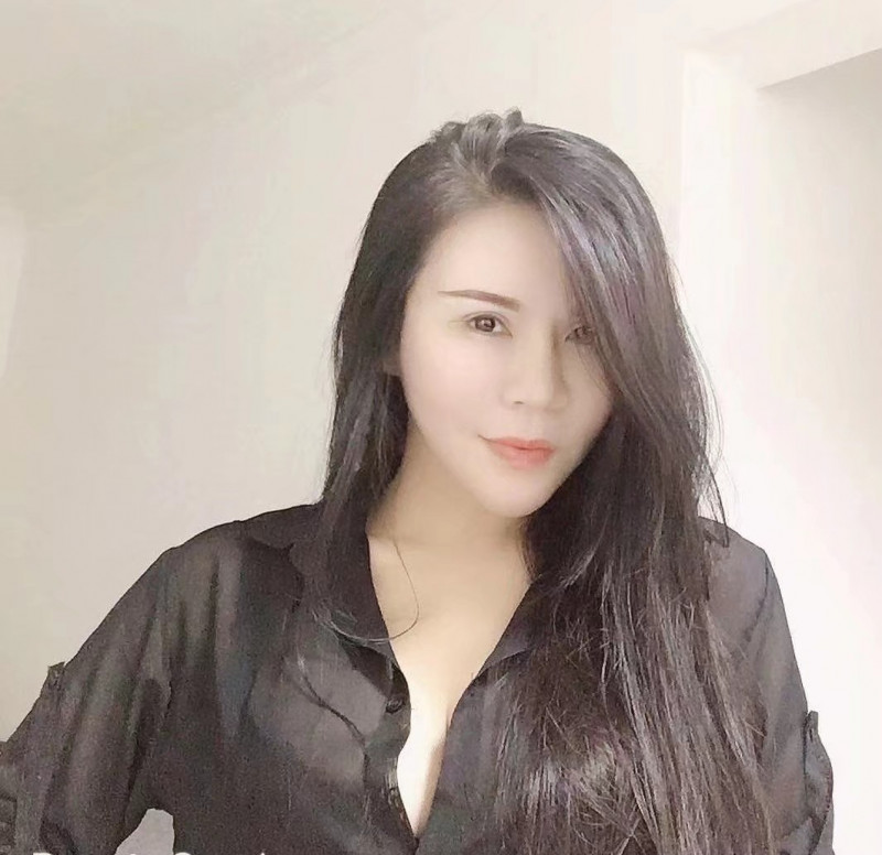 服务很好的少妇